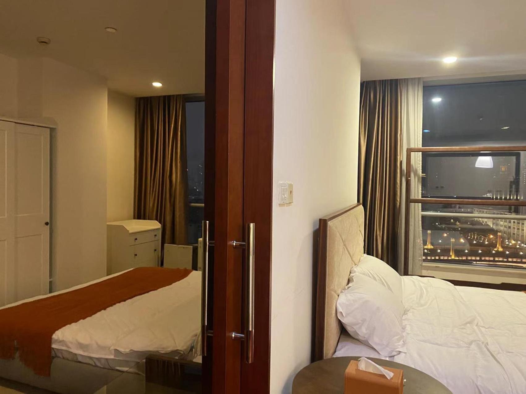 River House Near The Peoples Square And The Bund Shanghai Exteriör bild