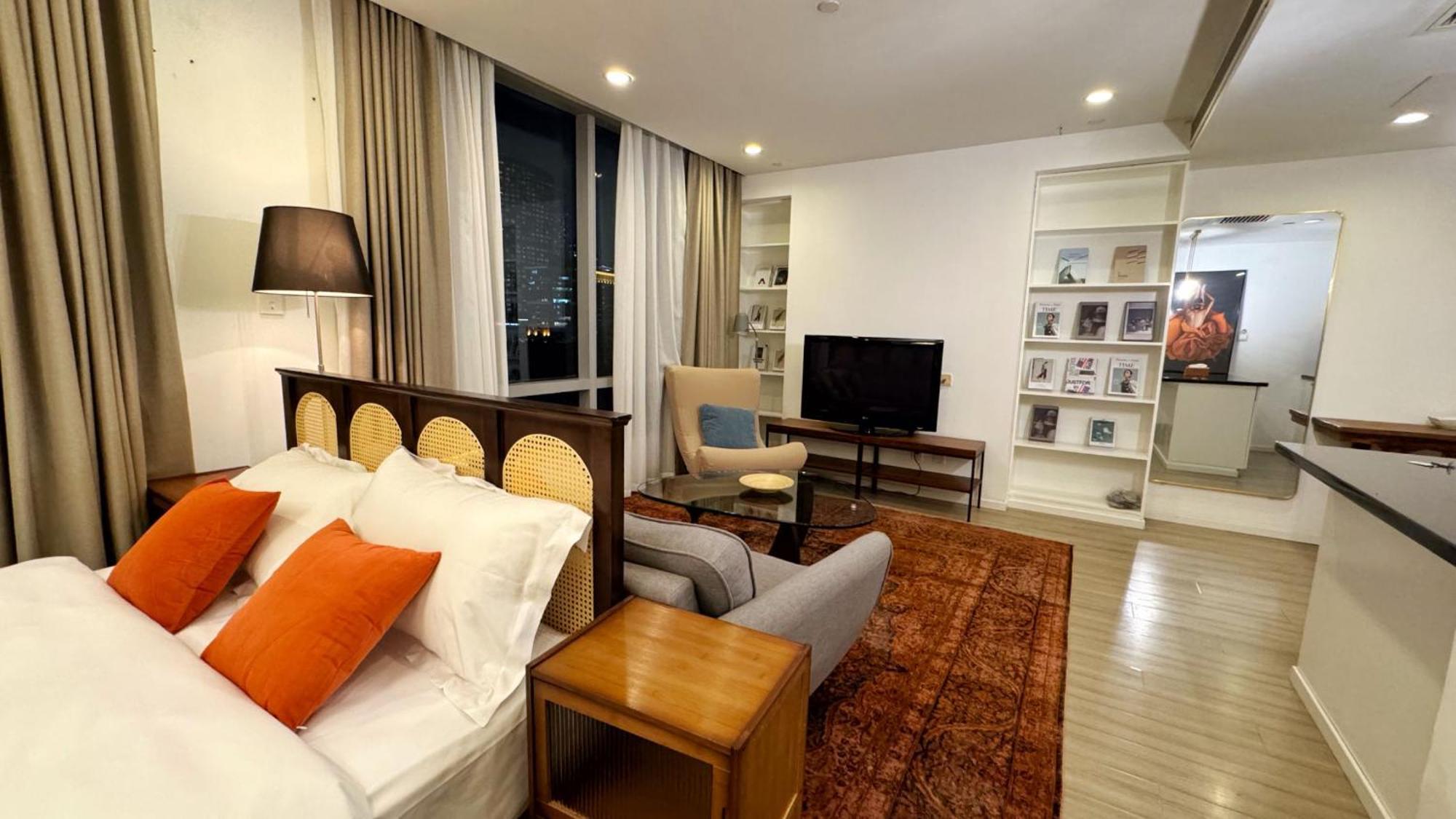 River House Near The Peoples Square And The Bund Shanghai Exteriör bild